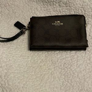 COACH MEDIUM WRISTLET